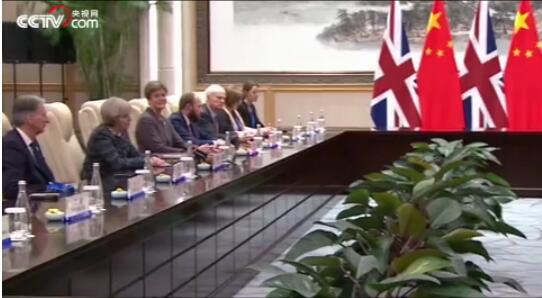 Ӣ�������L�A�����ɼ��� ����ɯ��÷�����ء��T��������