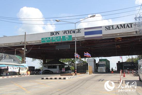 λ���ο�����ɳ���ڰ���̩������Ҫ���·��ͨ�P(gu��n)�����Hɳ���Ͱ͖|��ɯ�ڰ����Q(m��o)���~��ռ̩��(gu��)߅�Q(m��o)���~��50%���O�V�z