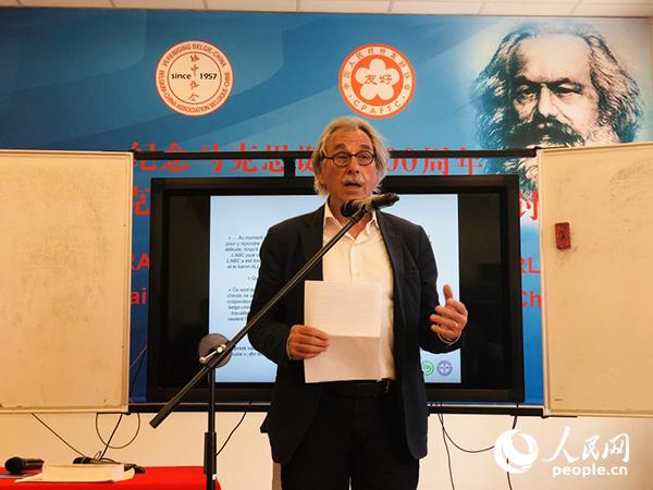 ���Ѕf(xi��)��(hu��)ǰ��ϯ���ʿˡ�����ķ˹����ӑ��(hu��)�ϰl(f��)����ӛ���Ώ��z