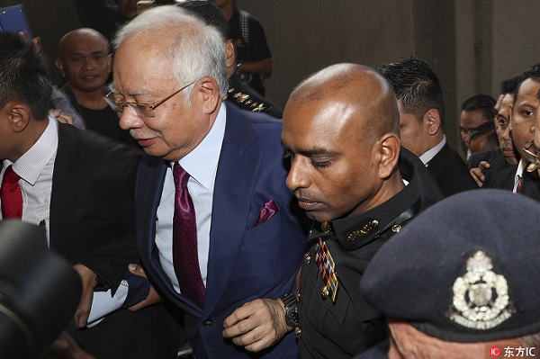 �{����4�յ��_λ�ڼ�¡�µķ�Ժ�܌����DƬ��Դ���|��IC�����(qu��n)������Ո���D(zhu��n)�d