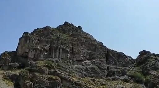 ͨ򷱘s֮·ڶԽɽ