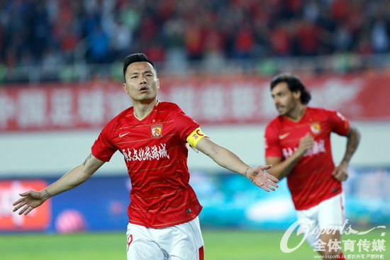 2018��4��8����2018���г�(li��n)ِ��5݆���V�ݺ��1��0��ɽ�|���ܣ�۬���W�һ������ (Osportsȫ�w����ý ���(qu��n)��Ʒ ��(y��n)���D(zhu��n)�d) 