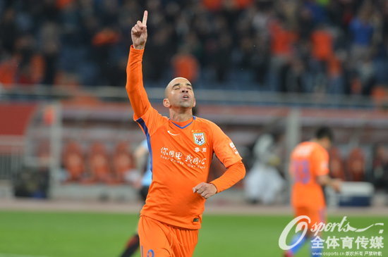 2018��4��14����2018���г�(li��n)ِ��6݆��ɽ�|����2��0�ٴ��Bһ��������÷�_�������掛��(zh��)���ה��� (Osportsȫ�w����ý ���(qu��n)��Ʒ �����D(zhu��n)�d) 